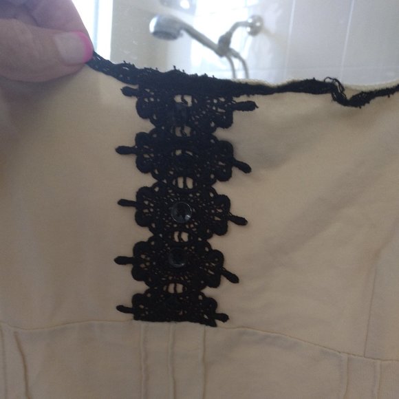 BEIGE WITH LACE DETAIL SAMISOLE TOP - Picture 2 of 3